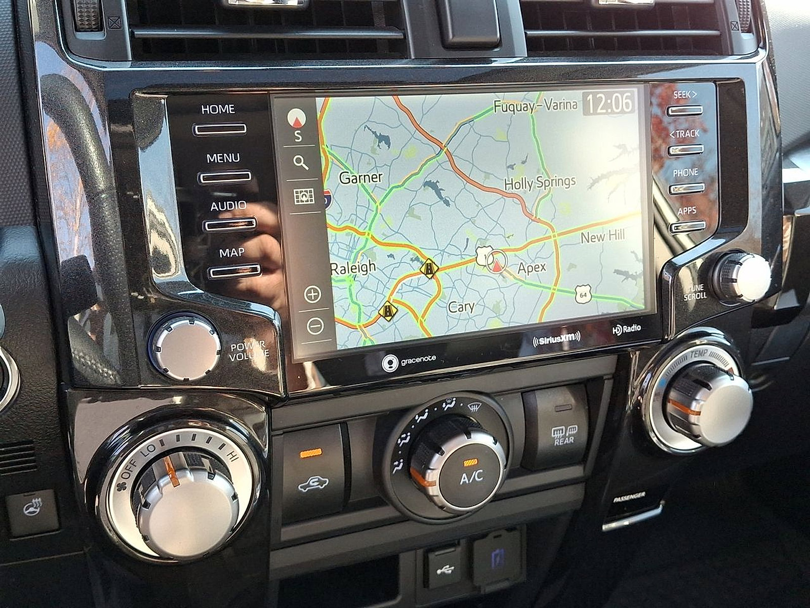 Used 2023 Toyota 4Runner TRD Off-Road Premium image 14