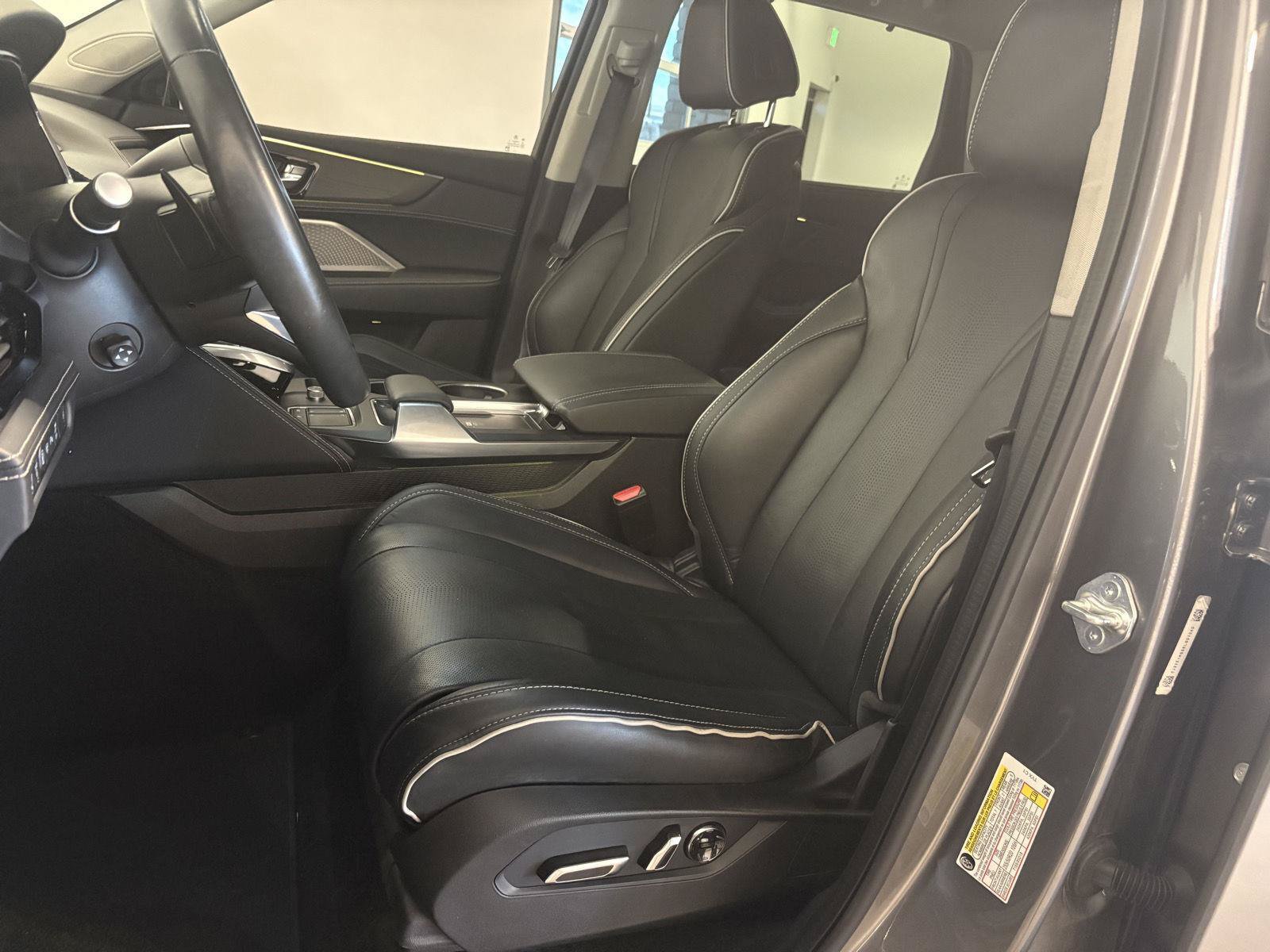 Used 2024 Acura MDX w/ Advance Package AWD/4WD image 14