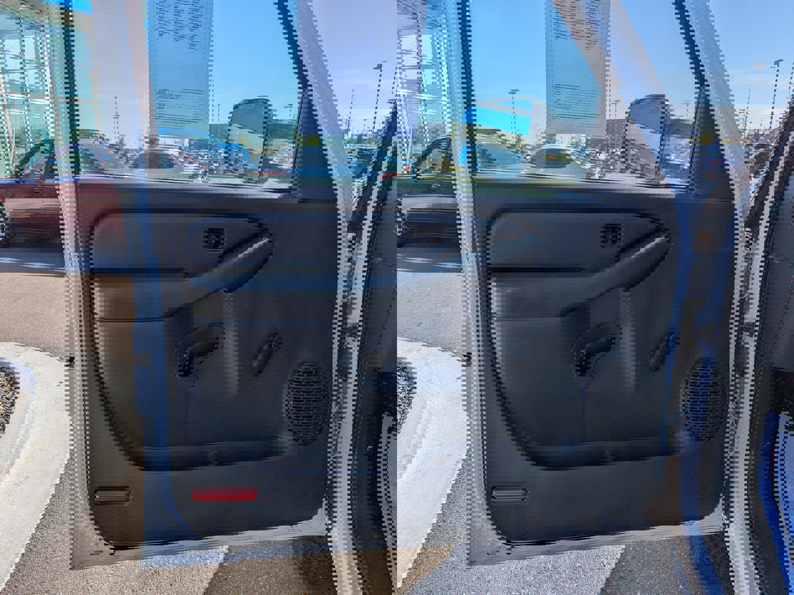 Used 2004 Chevrolet Silverado 2500 W/T image 10