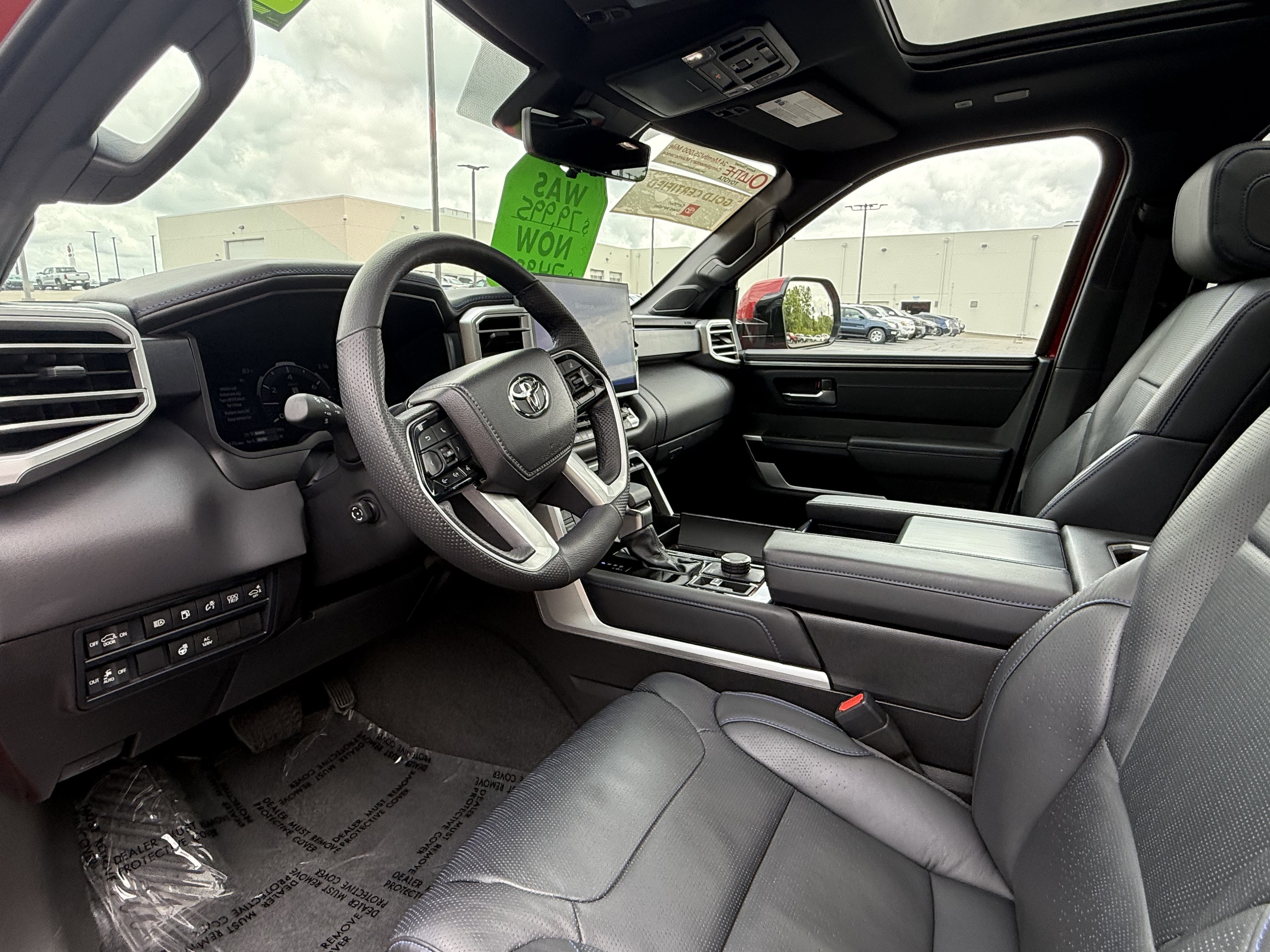 Certified 2025 Toyota Sequoia Platinum AWD/4WD image 34