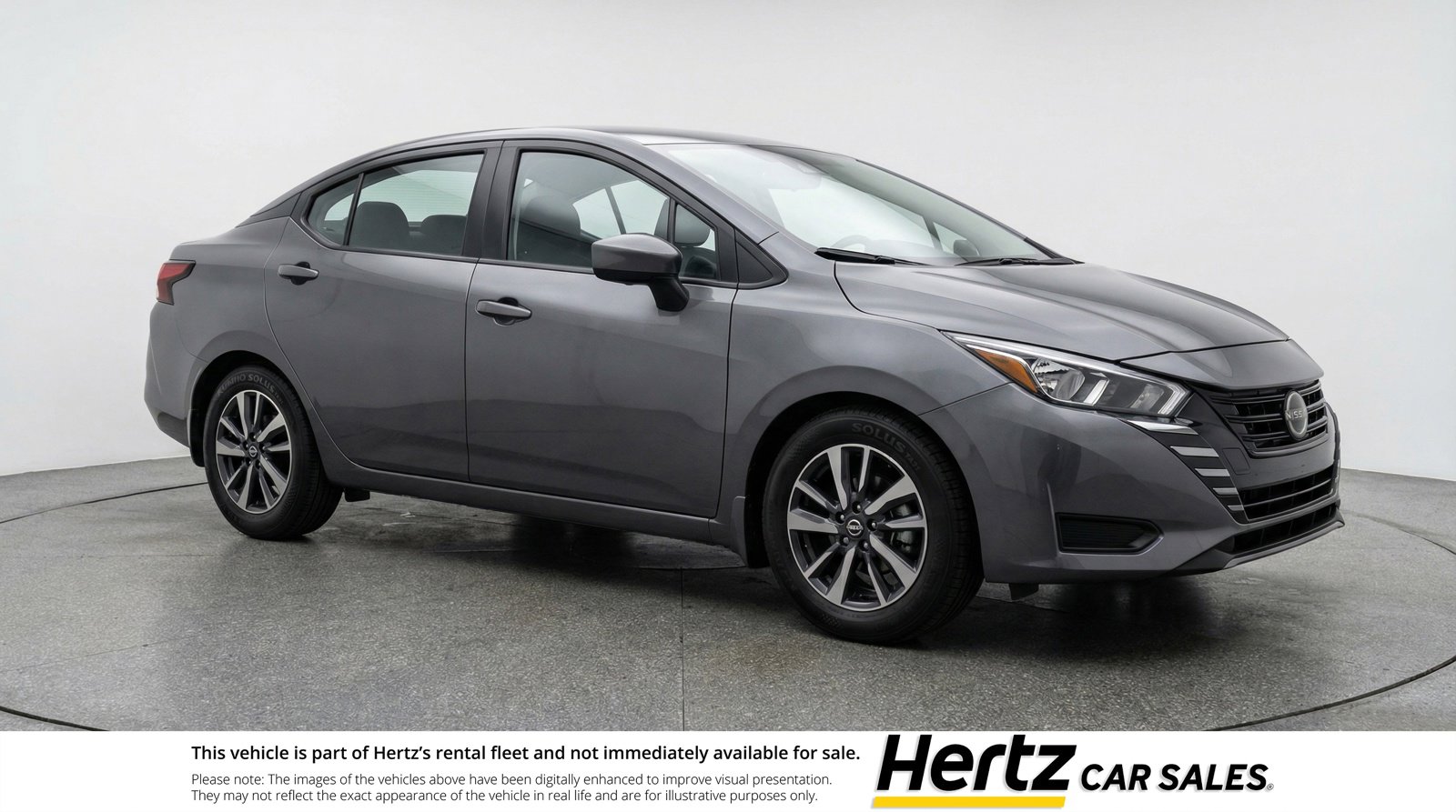 Used 2025 Nissan Versa SV image 1