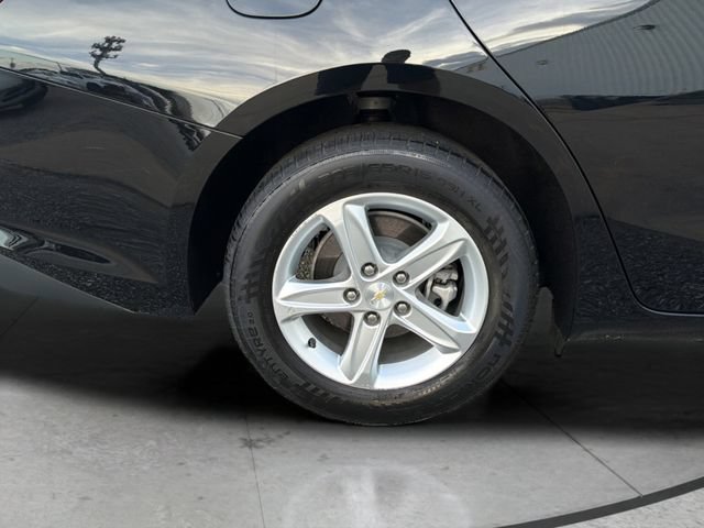Used 2024 Chevrolet Malibu LS FWD image 32
