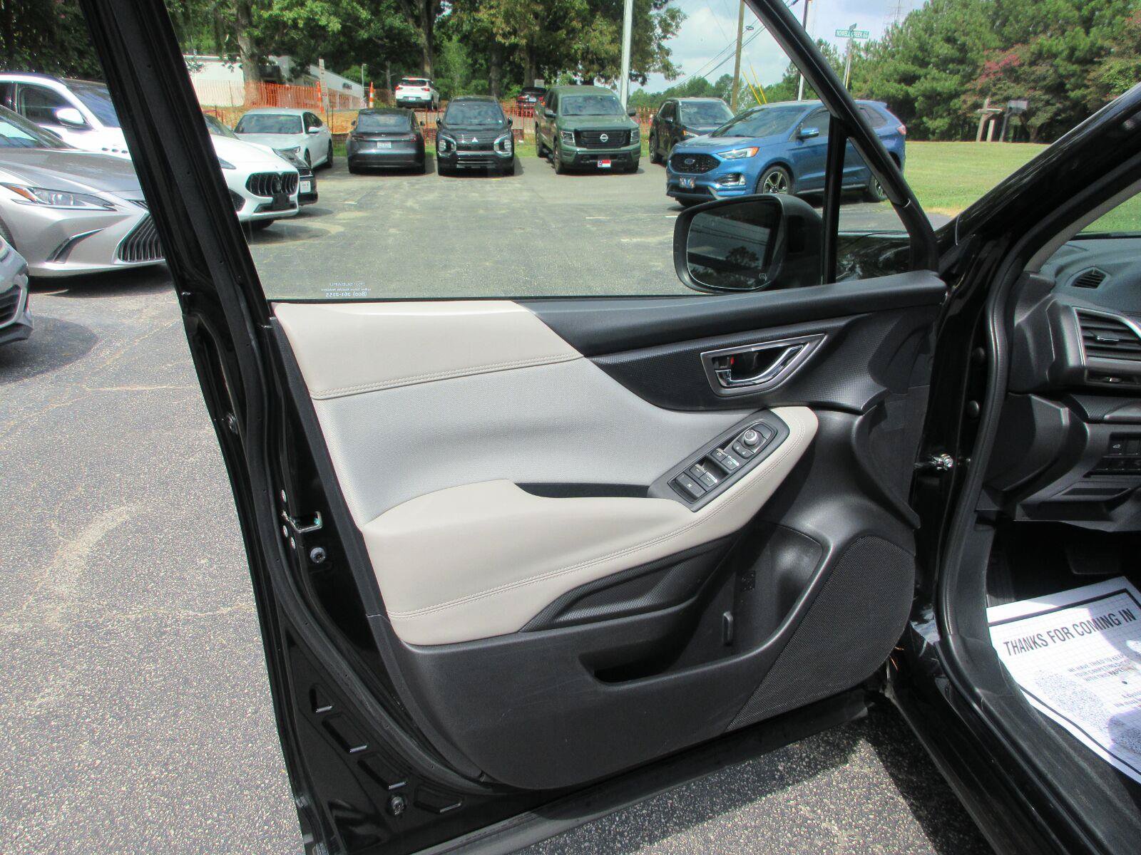 Used 2020 Subaru Forester Premium AWD/4WD image 9