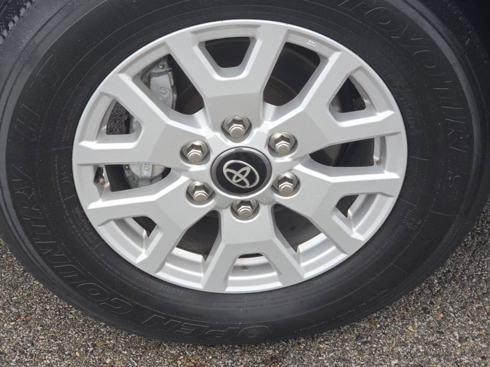 Used 2024 Toyota Tacoma SR5 image 9