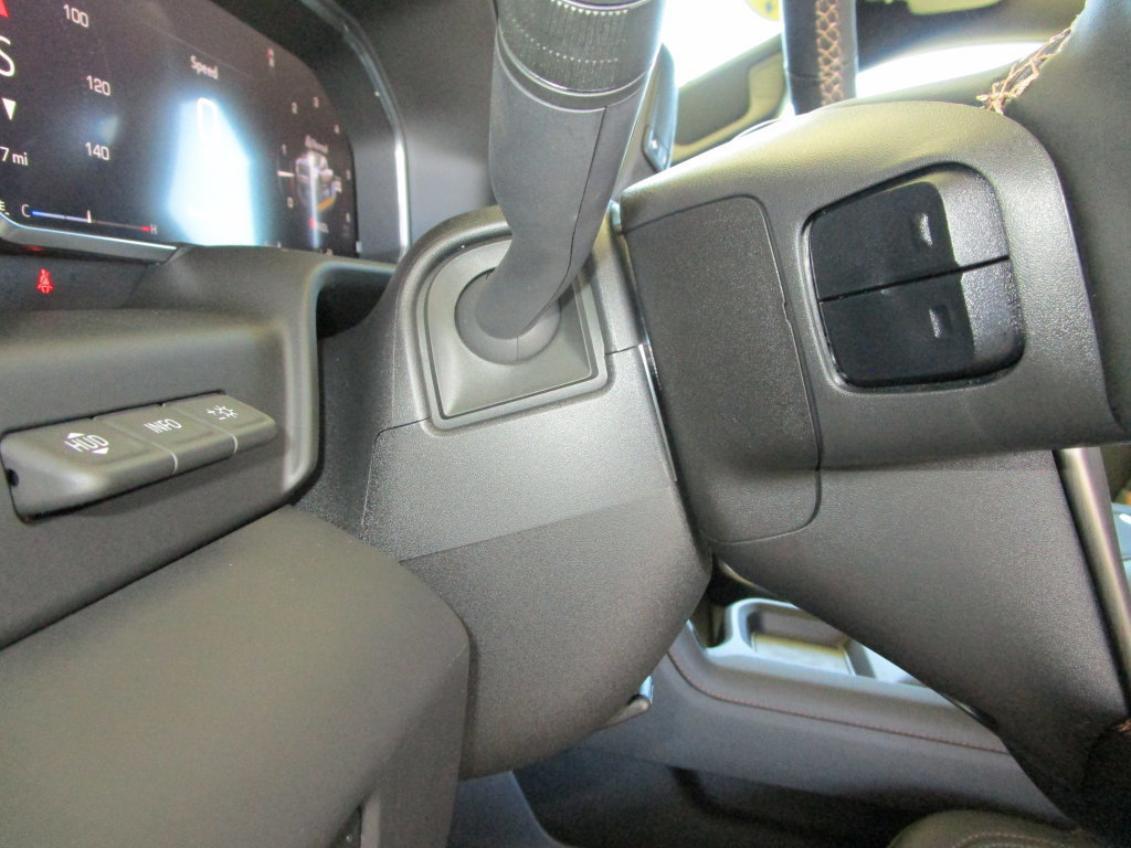 New 2026 GMC Sierra 2500 AT4 w/ AT4 Premium Plus Package AWD/4WD image 37