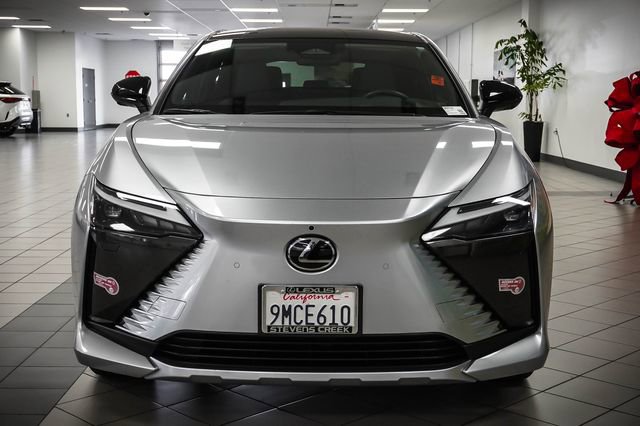 Certified 2023 Lexus RZ 450e Premium w/ Technology Package AWD/4WD image 4