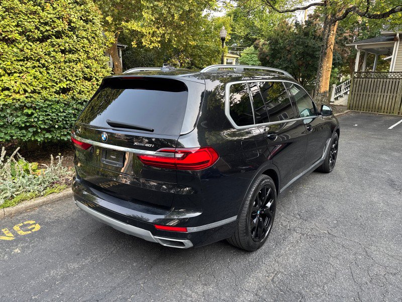 Used 2020 BMW X7 xDrive40i w/ Premium Package AWD/4WD image 4