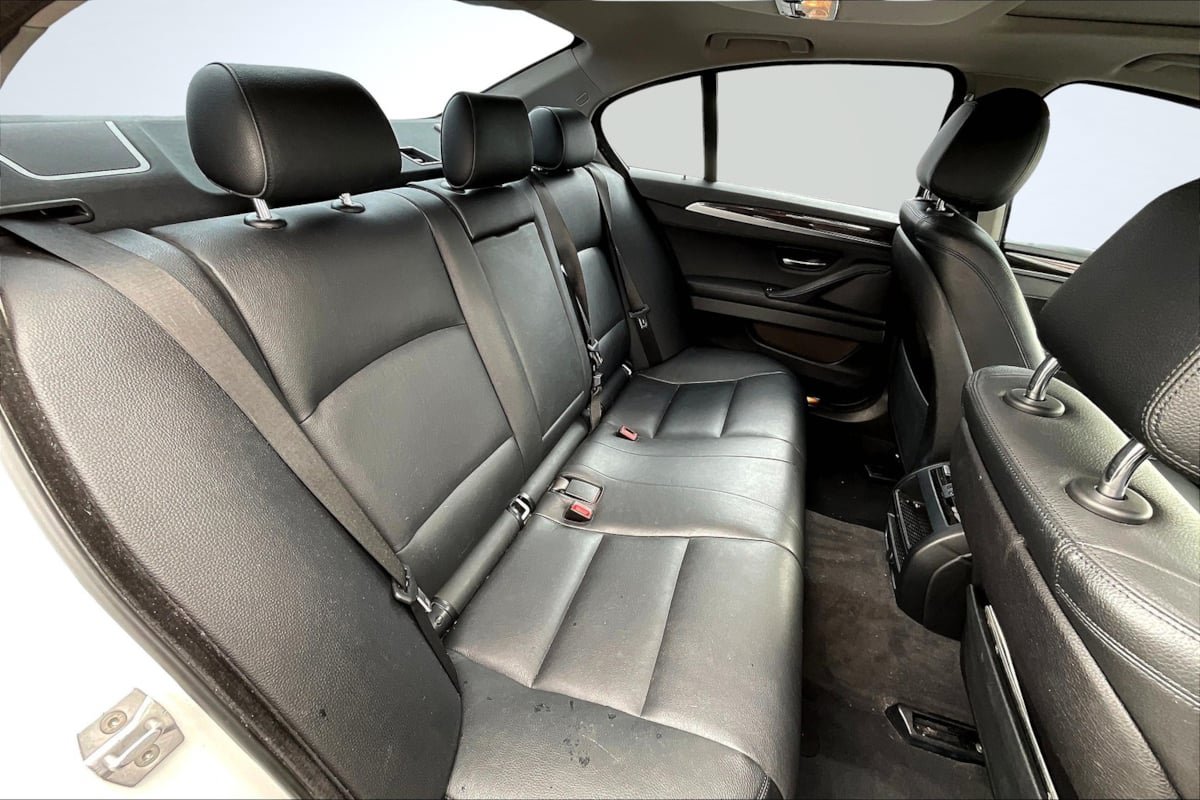 Used 2016 BMW 535i Sedan RWD image 27