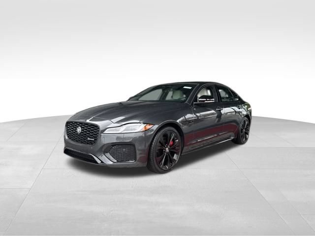 Used 2024 Jaguar XF R-Dynamic SE RWD image 1