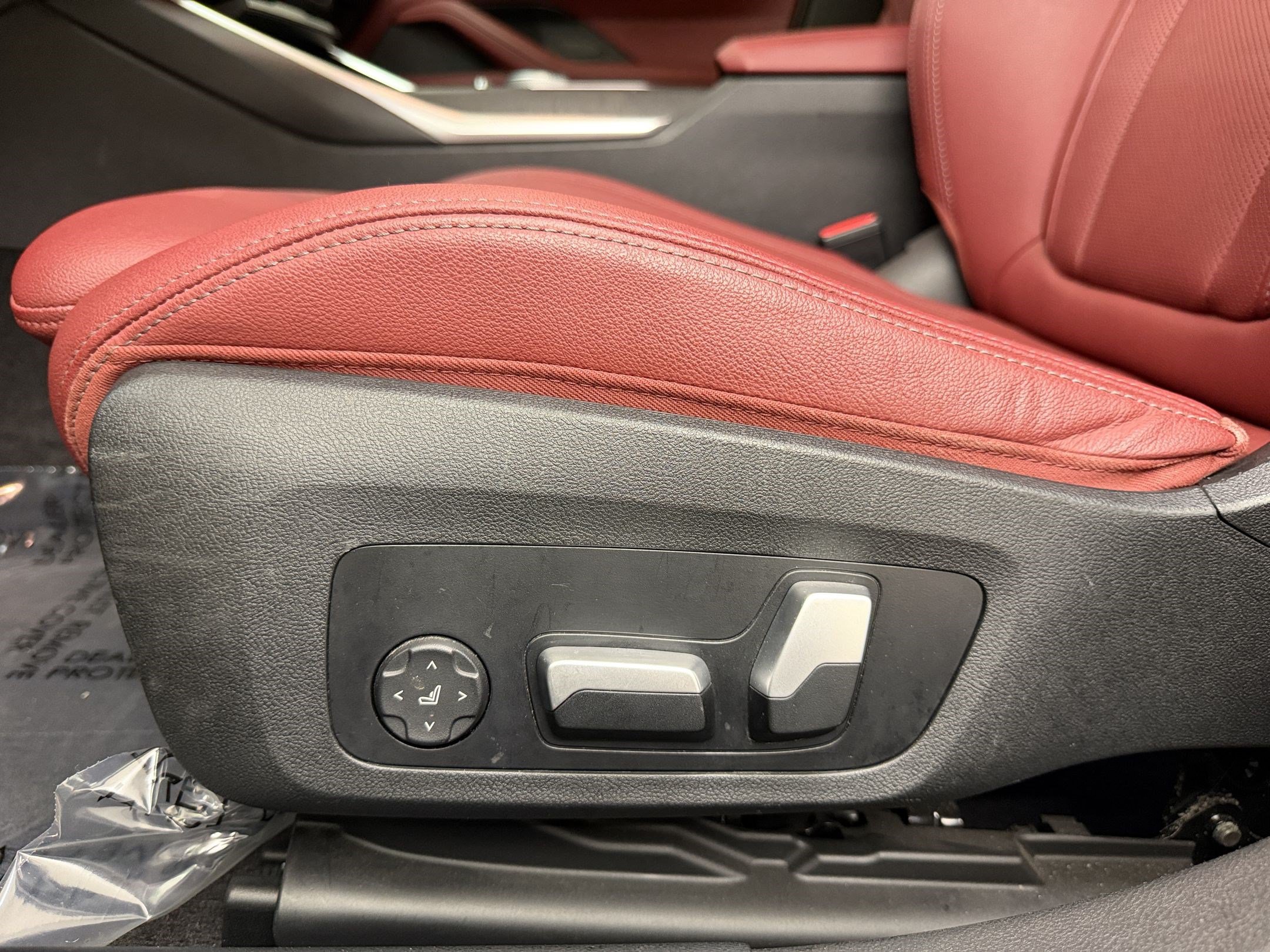 Certified 2023 BMW i4 eDrive40 w/ Premium Package RWD image 15