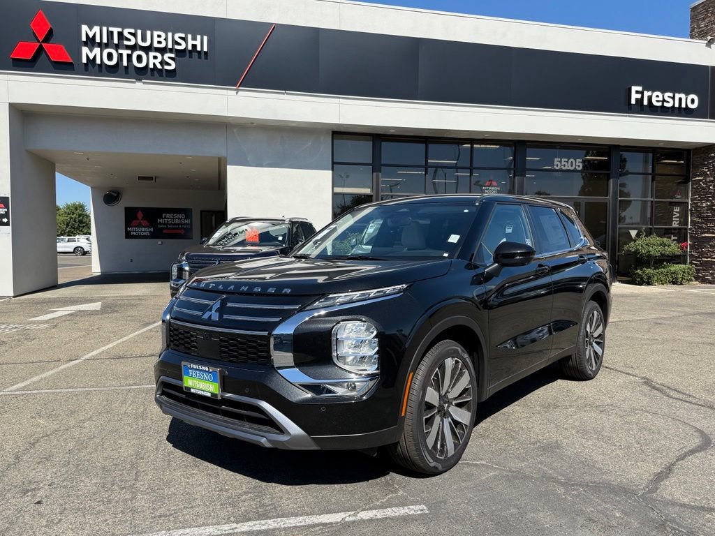 New 2026 Mitsubishi Outlander FWD