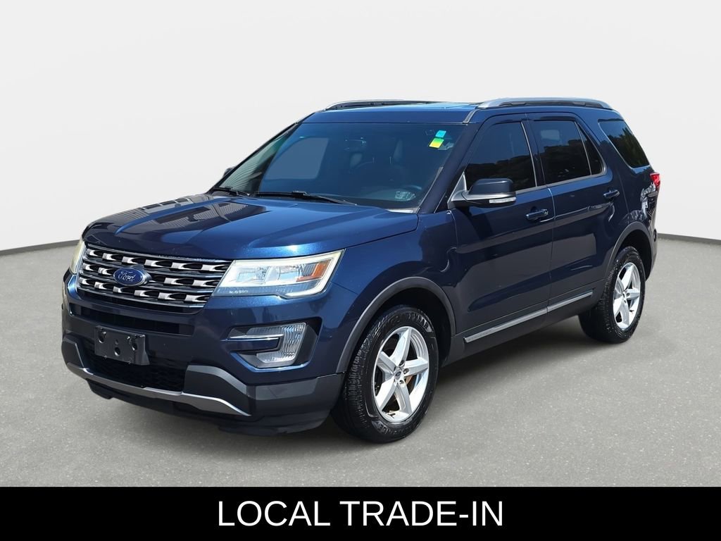 Used 2016 Ford Explorer XLT w/ Equipment Group 201A AWD/4WD image 39