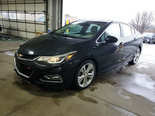 Used 2017 Chevrolet Cruze Premier image 2