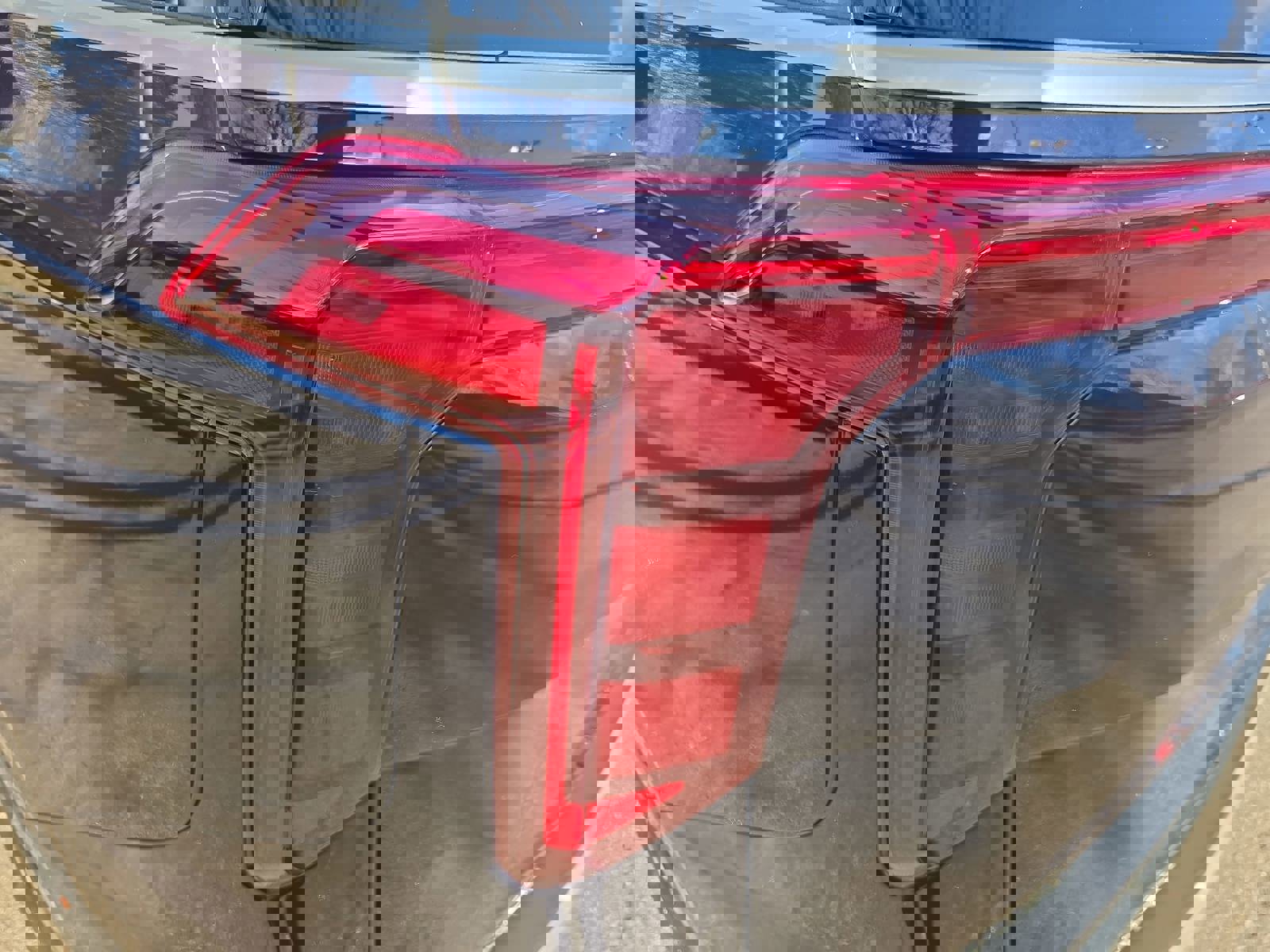 New 2026 Kia Carnival EX FWD image 32