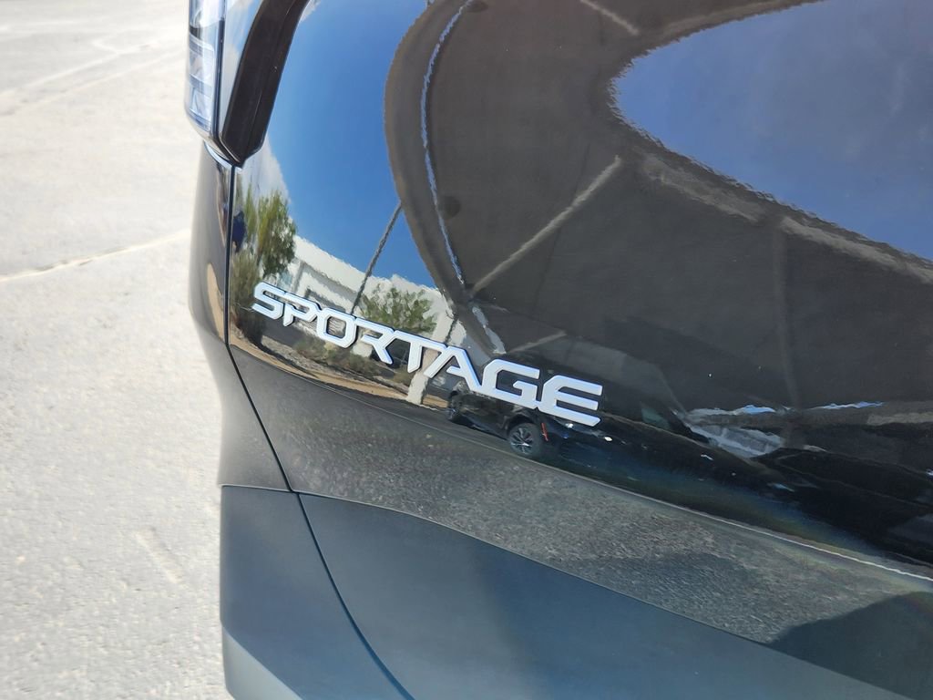 Used 2023 Kia Sportage X-Line w/ X-Line Premium Package image 28