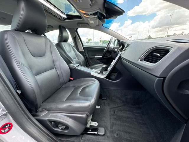 Used 2017 Volvo S60 T5 Inscription AWD/4WD image 29