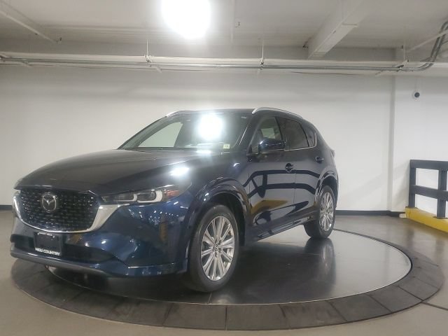 Used 2023 MAZDA CX-5 Signature AWD/4WD image 13