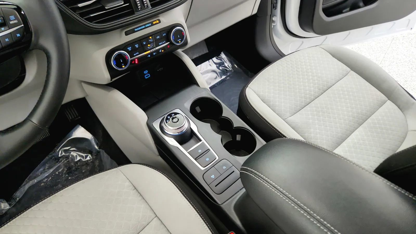 Used 2023 Ford Escape Active image 33