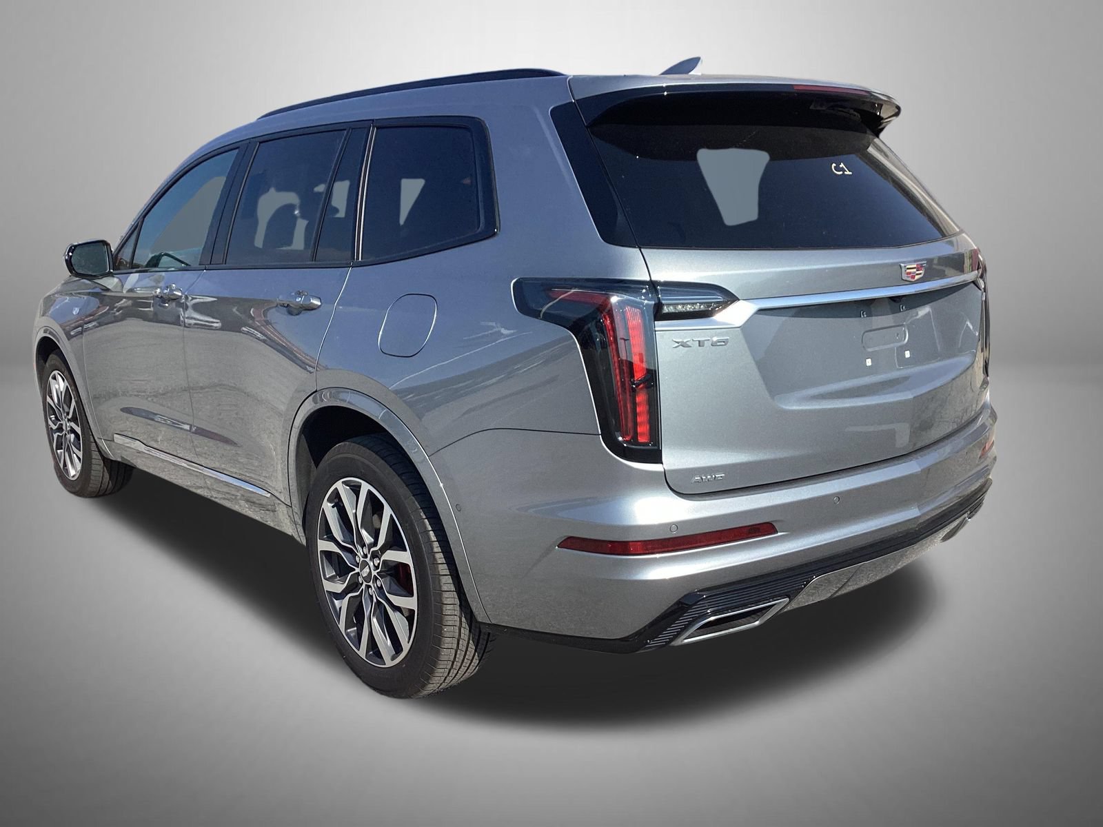 Used 2025 Cadillac XT6 Sport w/ Platinum Package AWD/4WD image 3