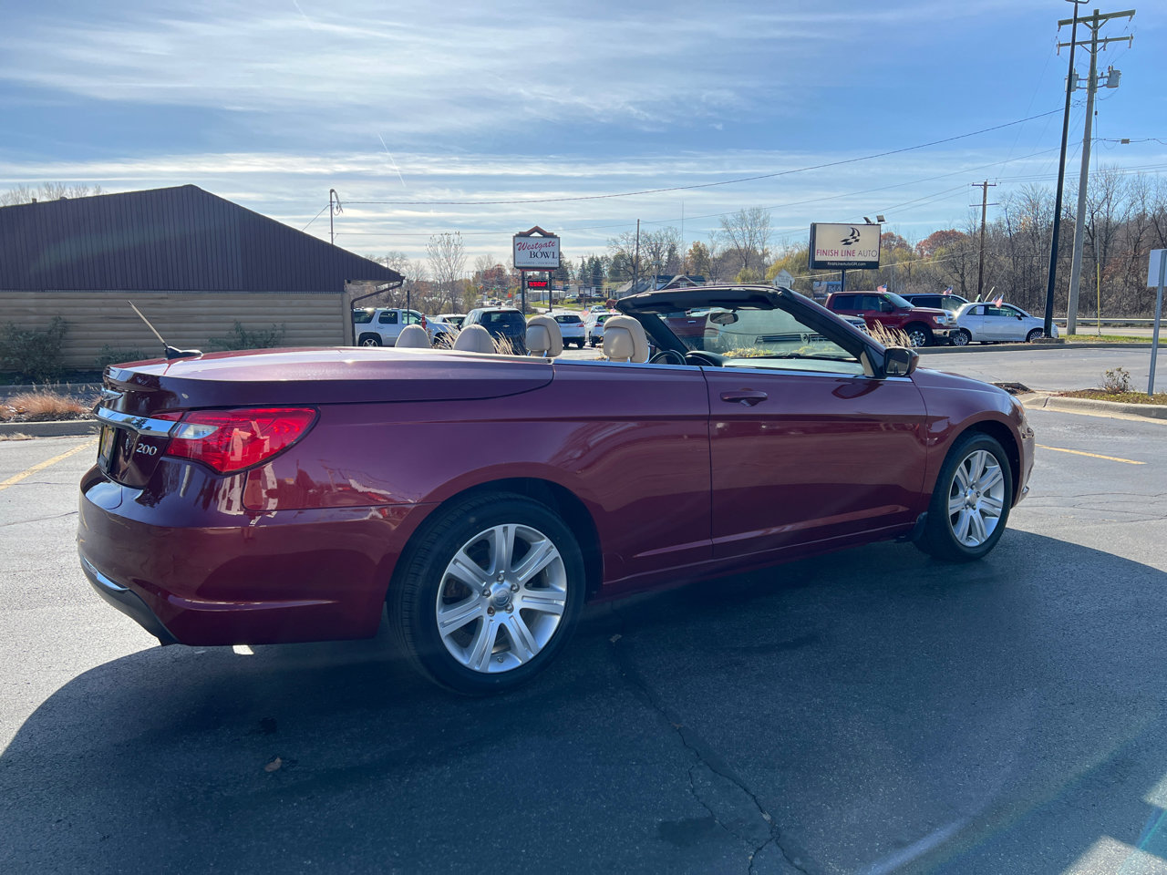 Used 2012 Chrysler 200 Touring image 8