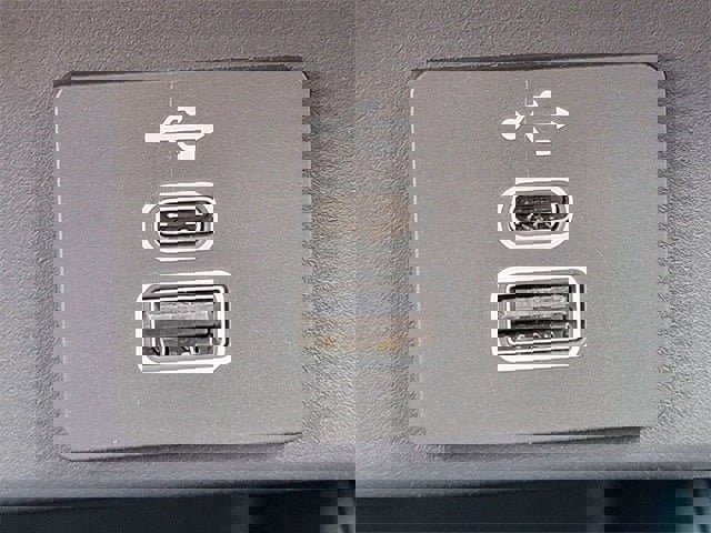 New 2025 Ford Maverick XLT w/ XLT Luxury Package image 8