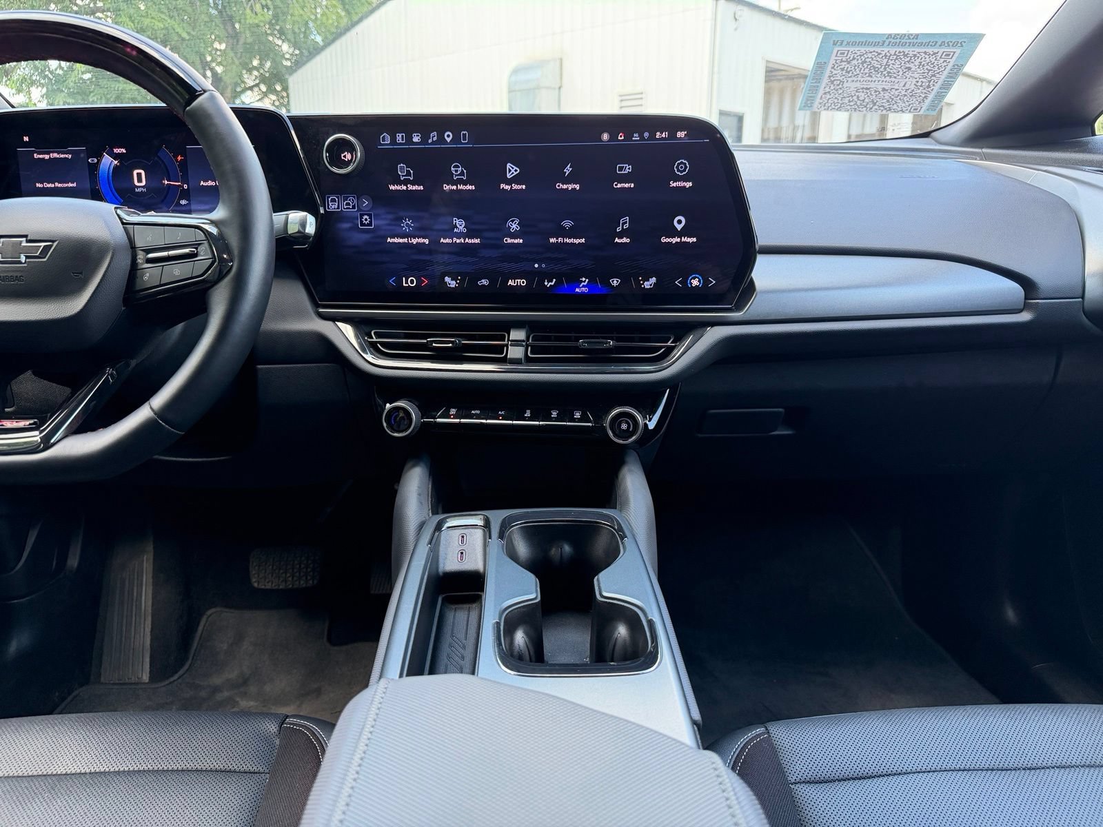 Used 2024 Chevrolet Equinox EV RS FWD image 23
