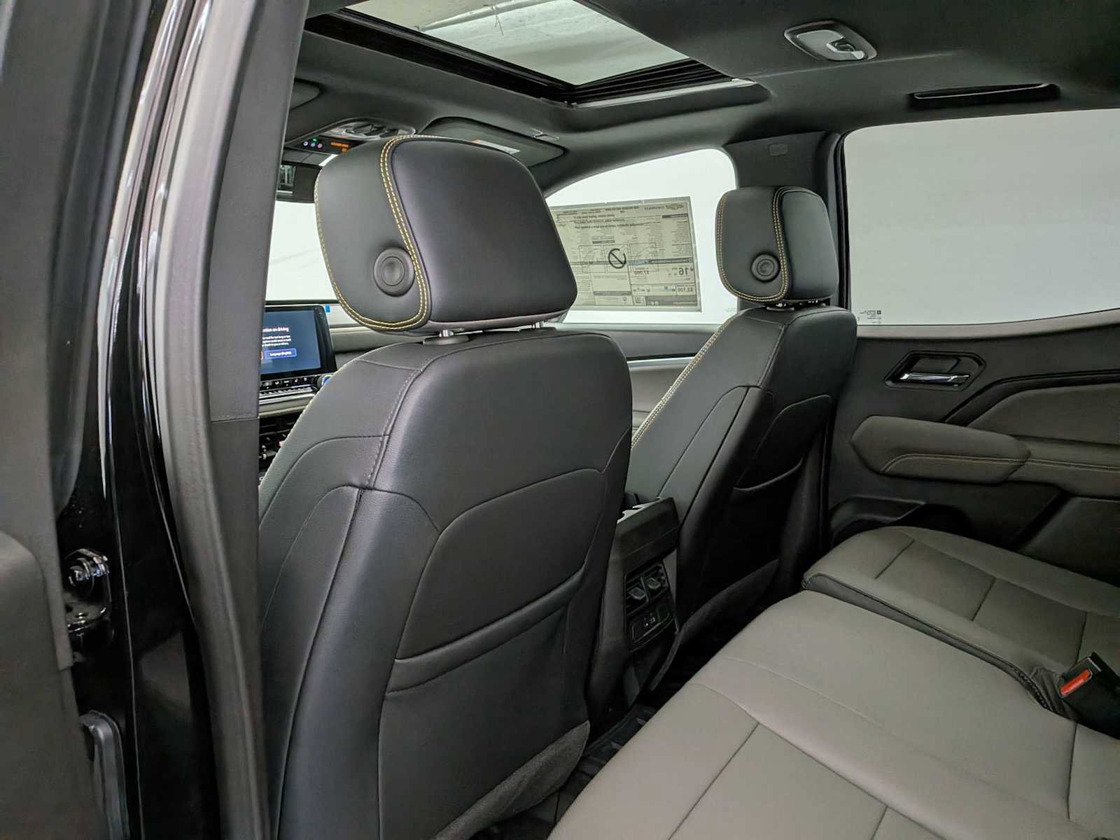 New 2026 Chevrolet Colorado ZR2 w/ ZR2 Bison Edition image 22