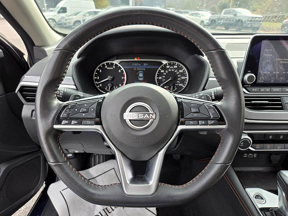 Certified 2024 Nissan Altima 2.5 SR image 14