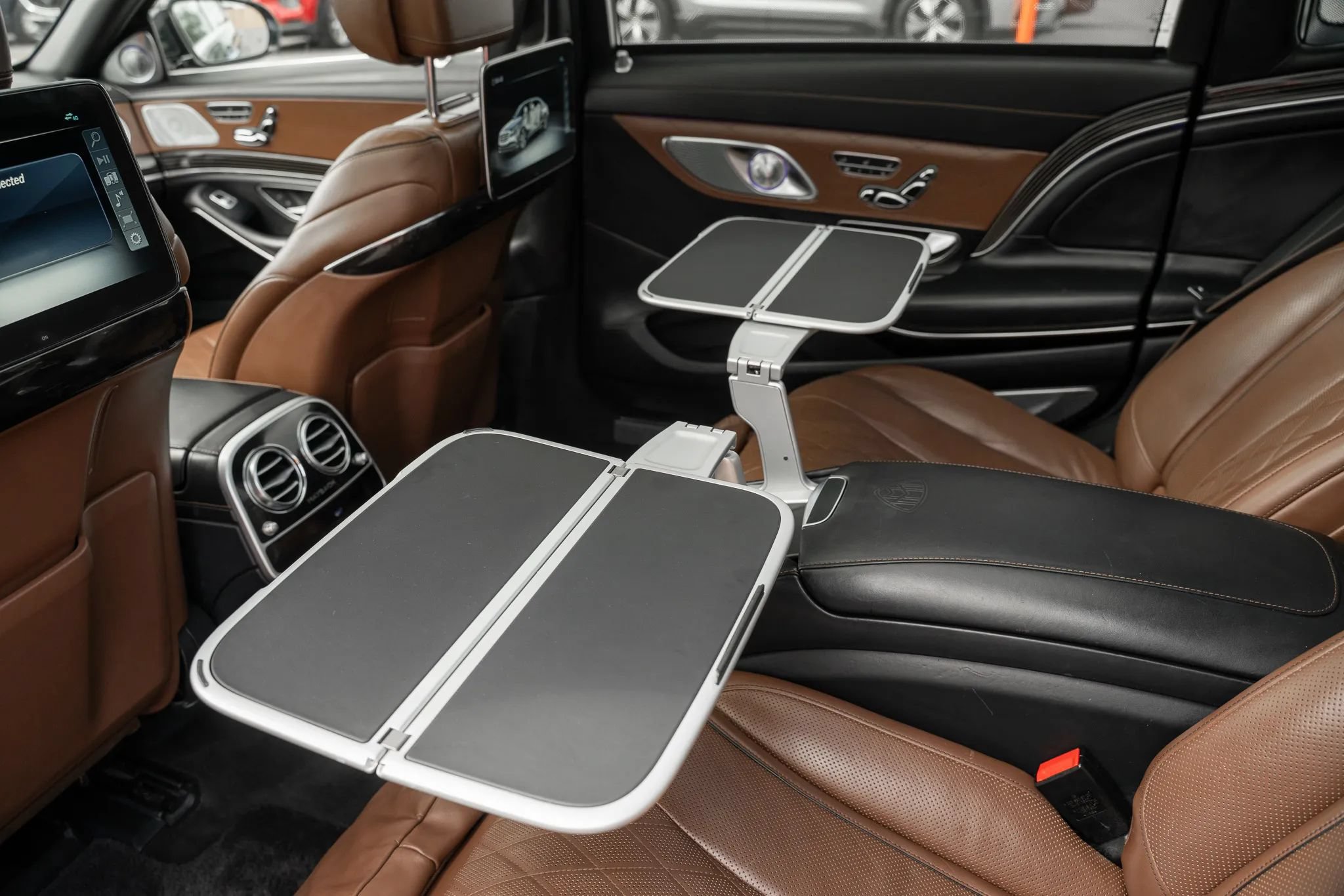 Used 2019 Mercedes-Benz Maybach S 560 4MATIC image 15