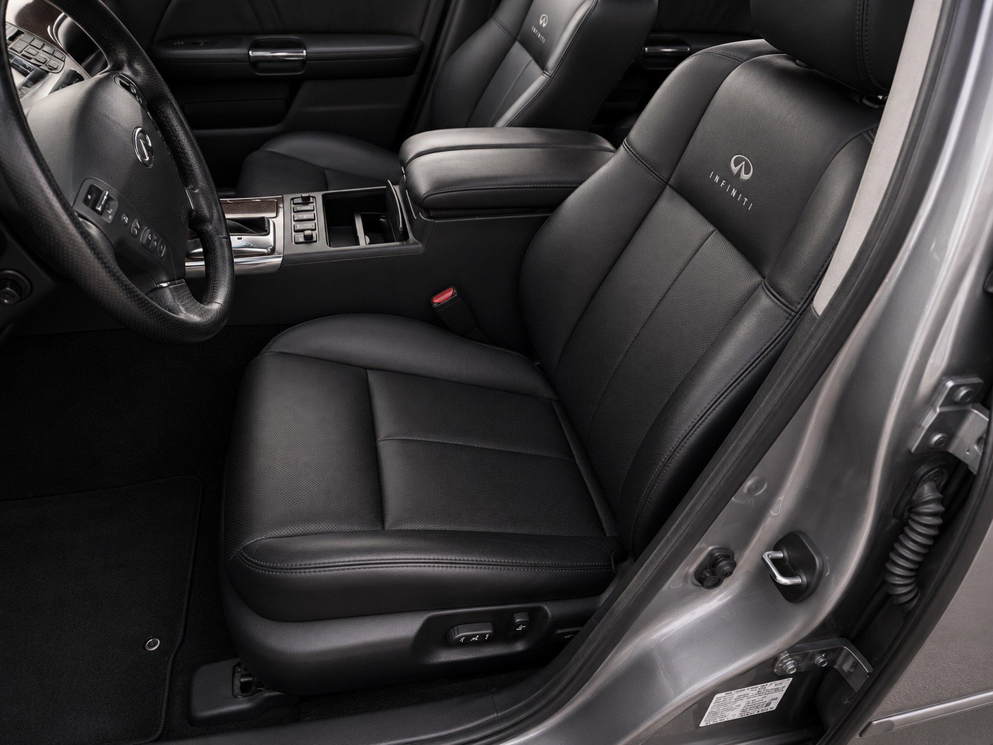 Used 2009 INFINITI M35 x w/ Technology Pkg AWD/4WD image 6