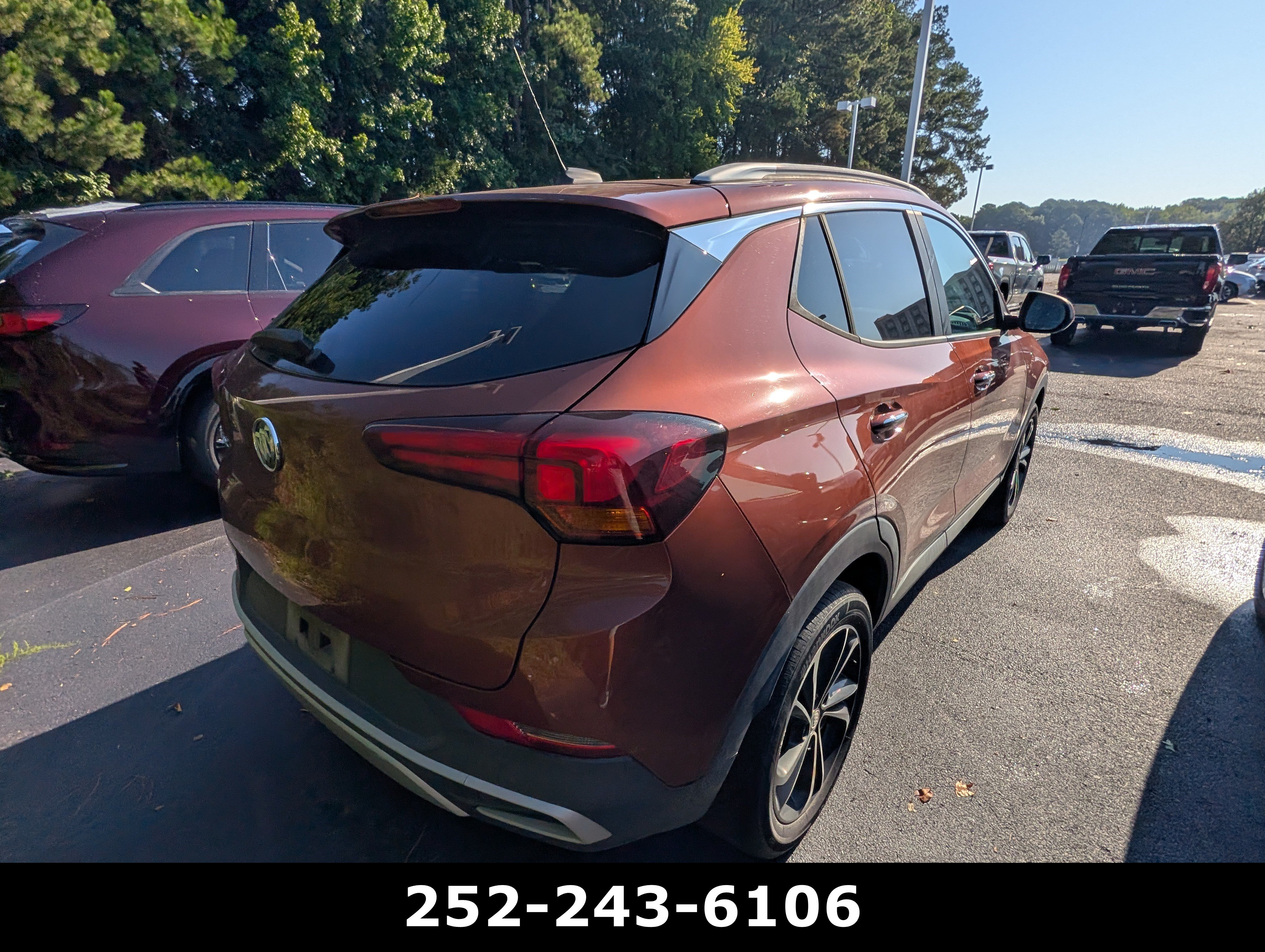 Used 2021 Buick Encore GX Select FWD image 3