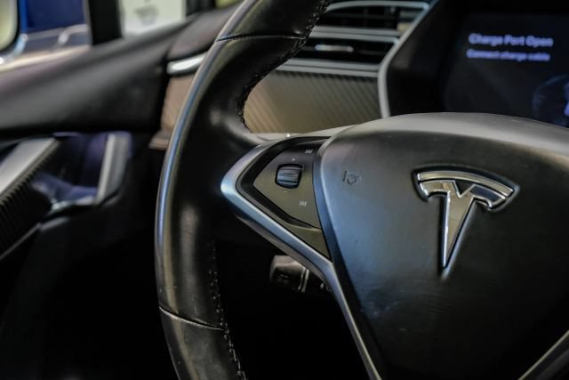 Used 2016 Tesla Model X 90D AWD/4WD image 25