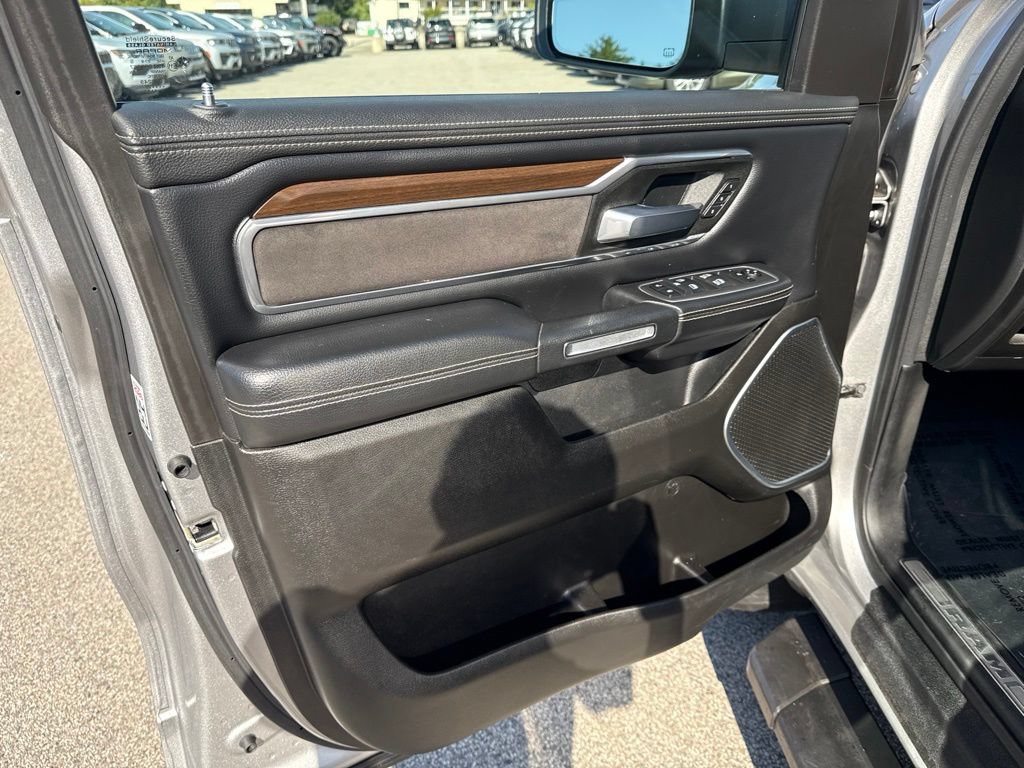 Certified 2022 RAM 1500 Laramie AWD/4WD image 17