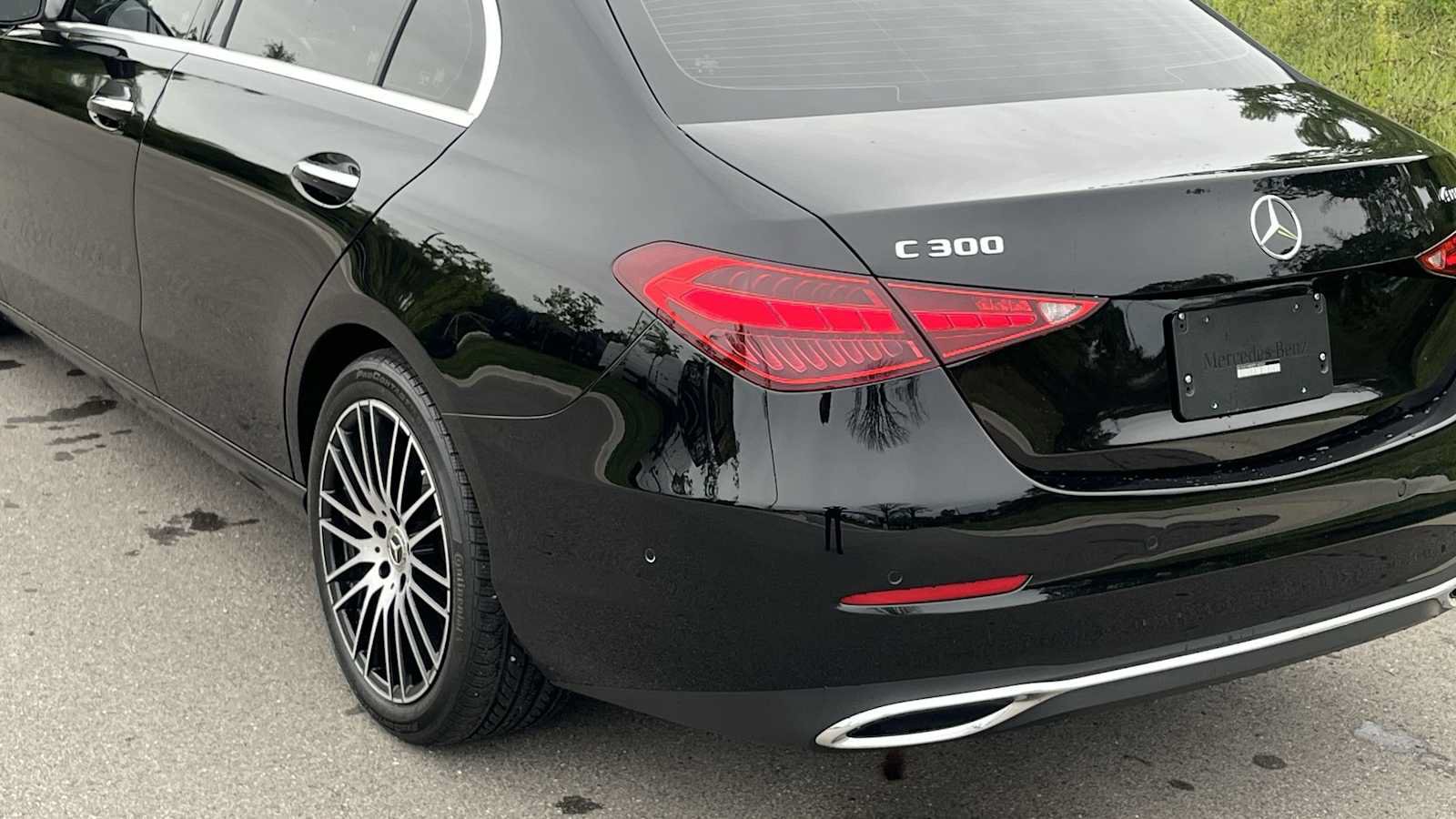 Certified 2023 Mercedes-Benz C 300 4MATIC Sedan image 17