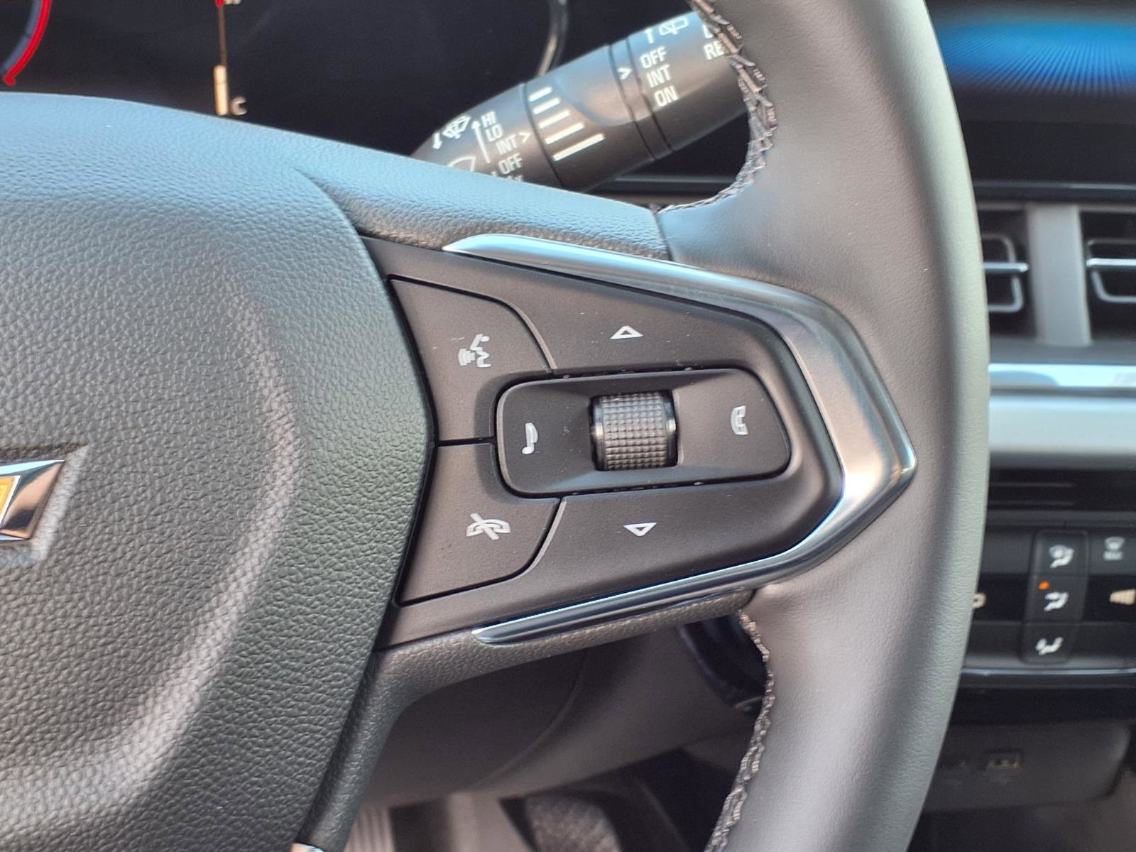 New 2026 Chevrolet Trax LT w/ Driver Confidence Package image 17