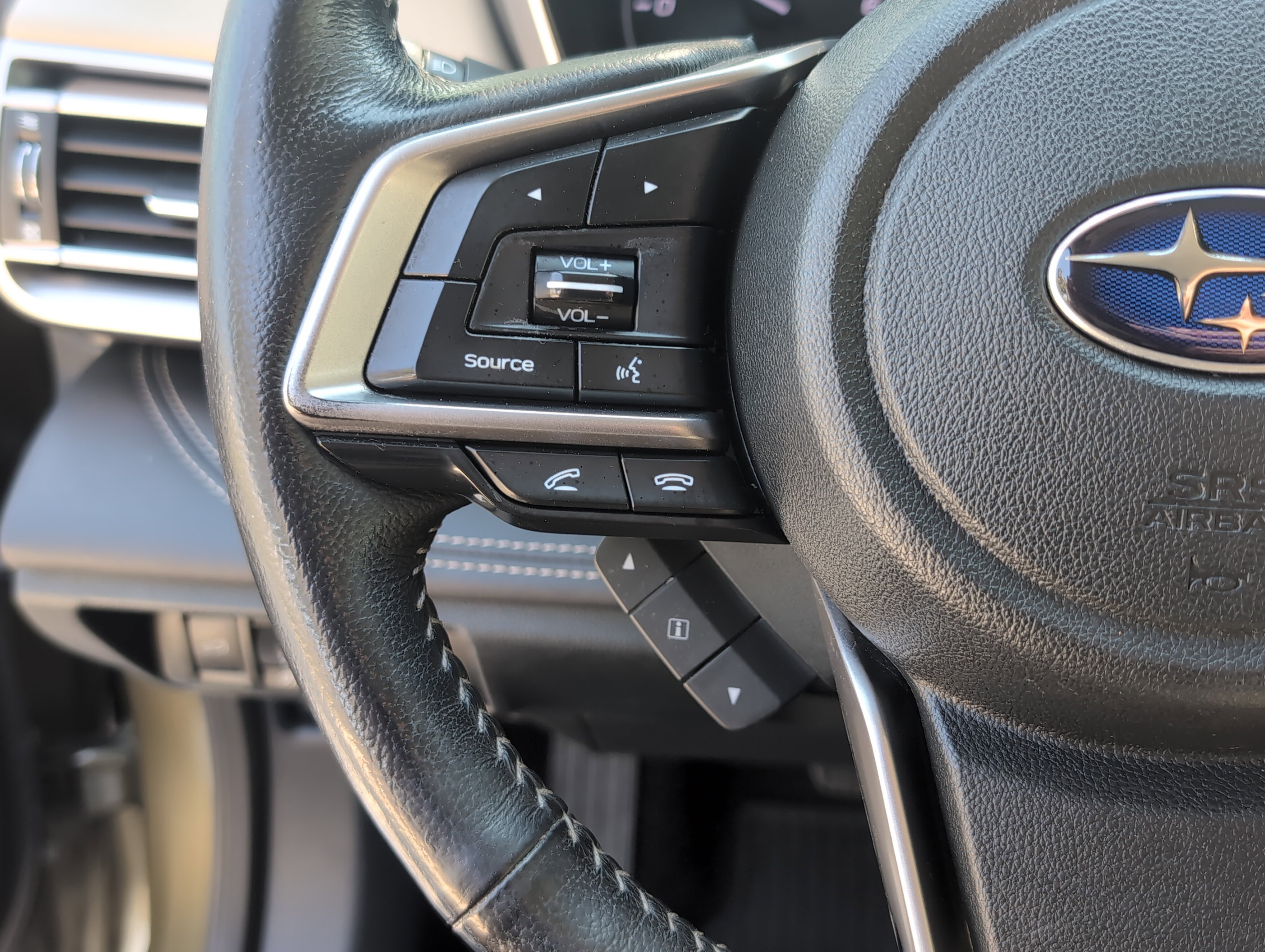 Used 2020 Subaru Outback Limited w/ Popular Package #2 image 19