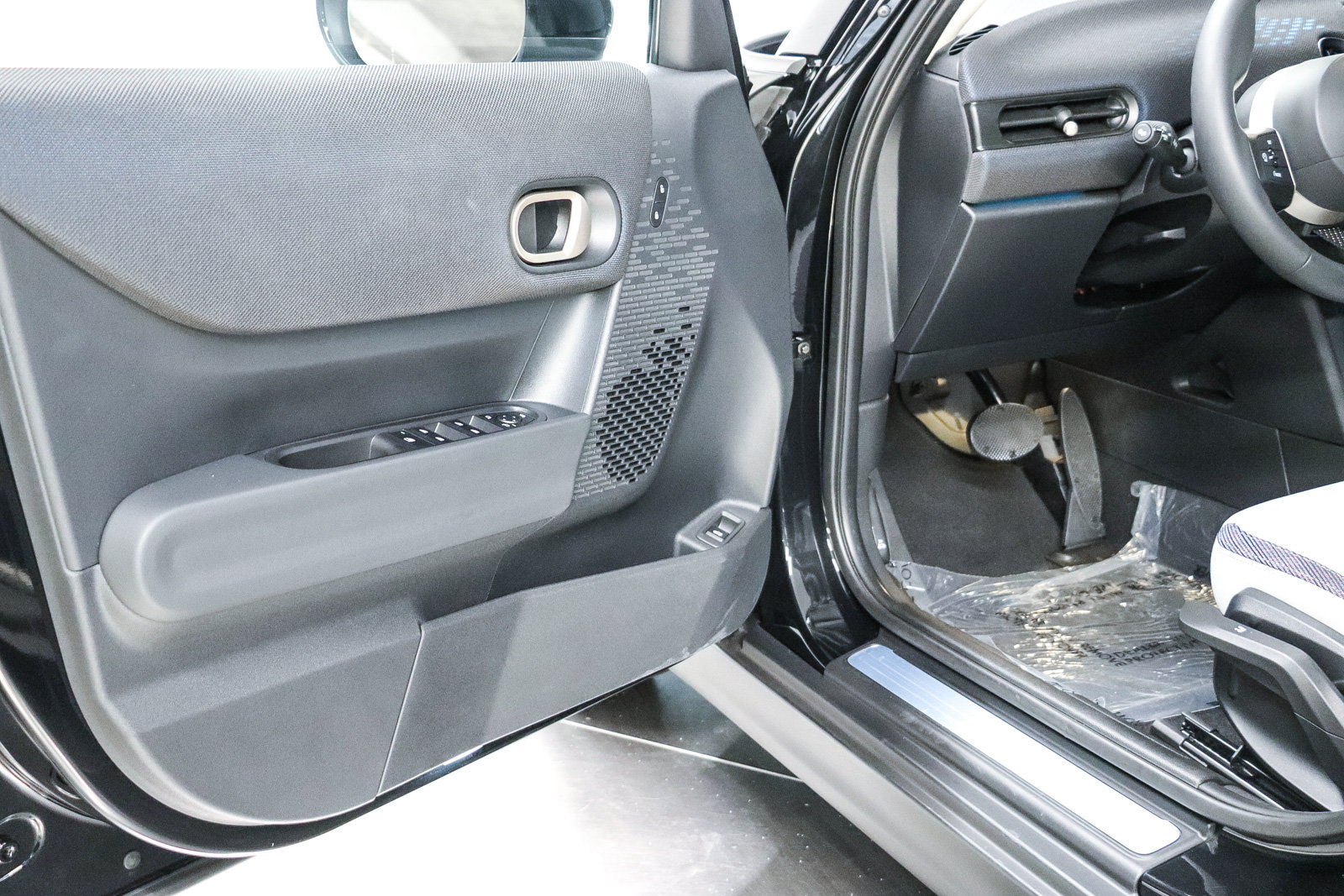 Used 2026 MINI Cooper S FWD image 26