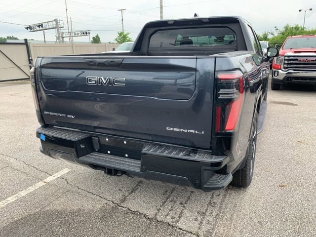 New 2025 GMC Sierra EV Denali image 4