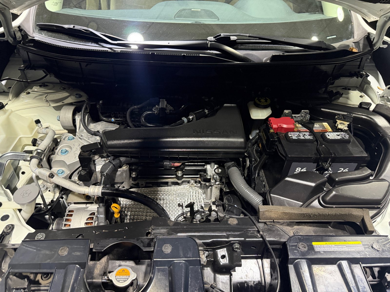 Used 2018 Nissan Rogue SL w/ Premium Package FWD image 32