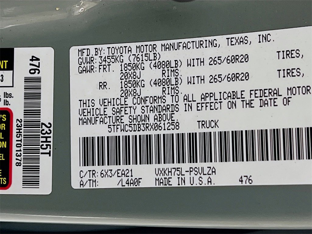 Used 2024 Toyota Tundra Limited image 29