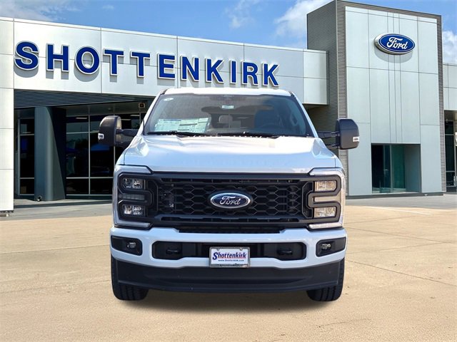 New 2026 Ford F250 XL image 2