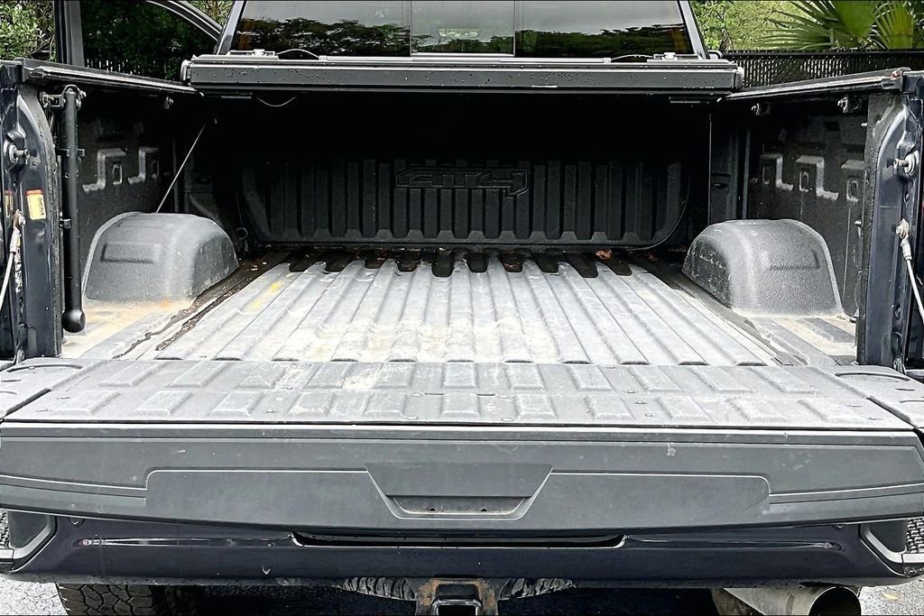 Used 2024 GMC Sierra 2500 AT4 w/ AT4 Premium Plus Package AWD/4WD image 7