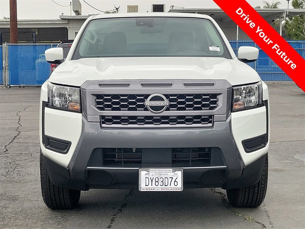 Certified 2025 Nissan Frontier SV RWD image 2