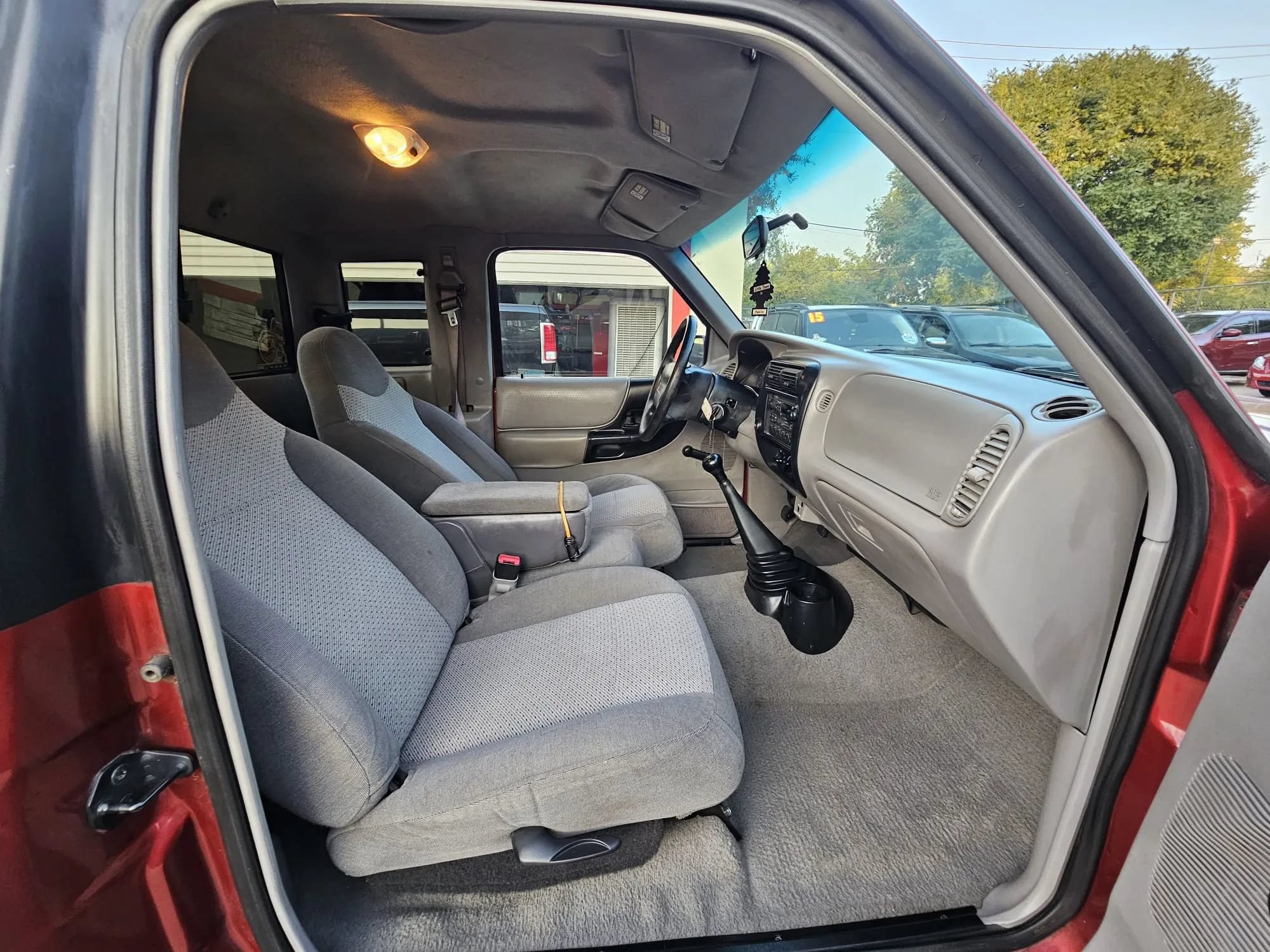 Used 1998 MAZDA B-Series Pickup 2WD Cab Plus B2500 image 8