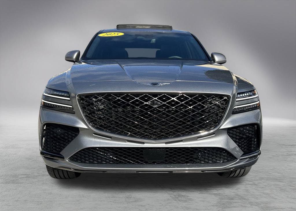 Used 2025 Genesis GV80 3.5T e-SC AWD/4WD image 2