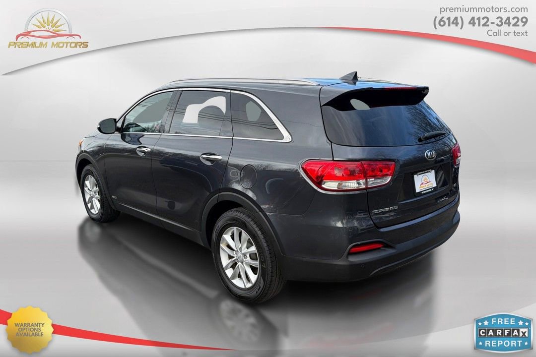 Used 2018 Kia Sorento LX image 3