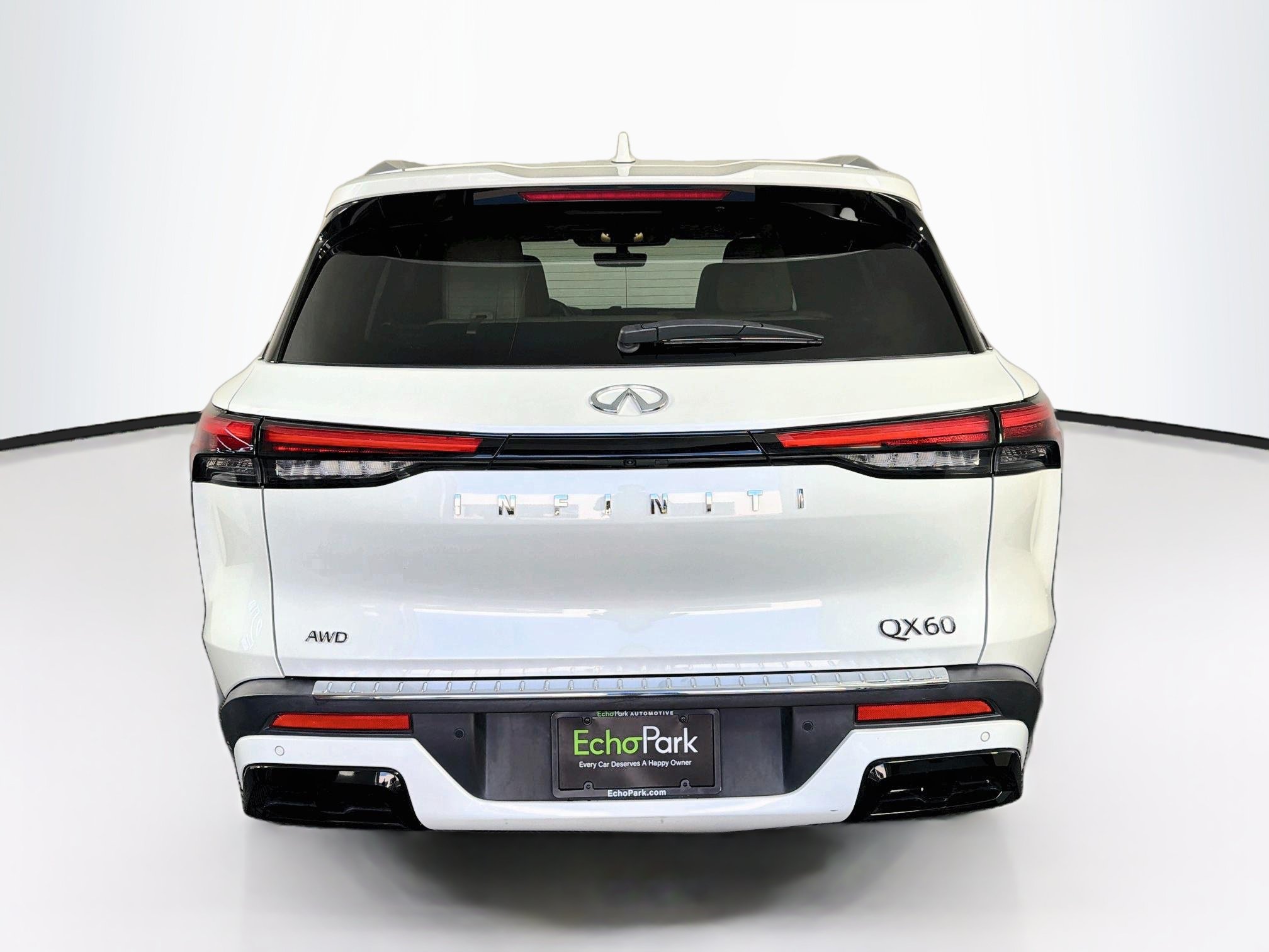 Used 2023 INFINITI QX60 Luxe w/ Cargo Package AWD/4WD image 7