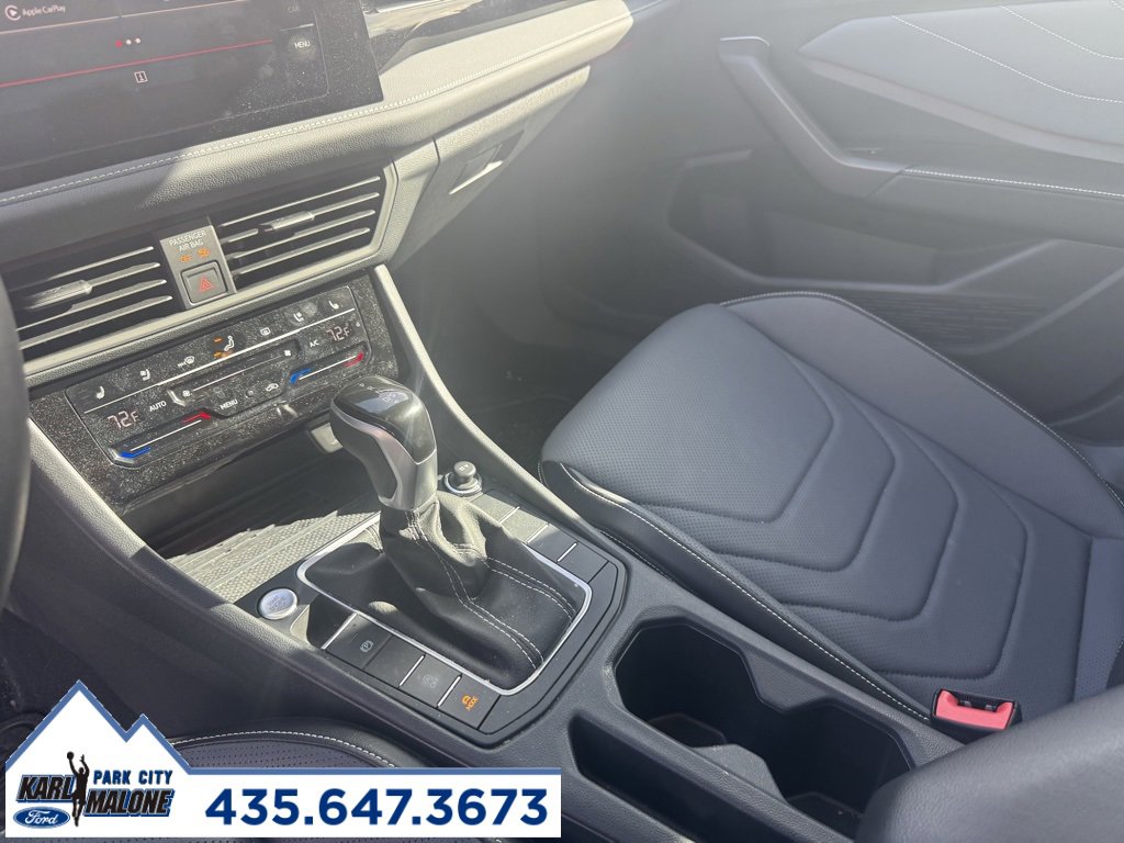 Used 2025 Volkswagen Jetta SEL image 15