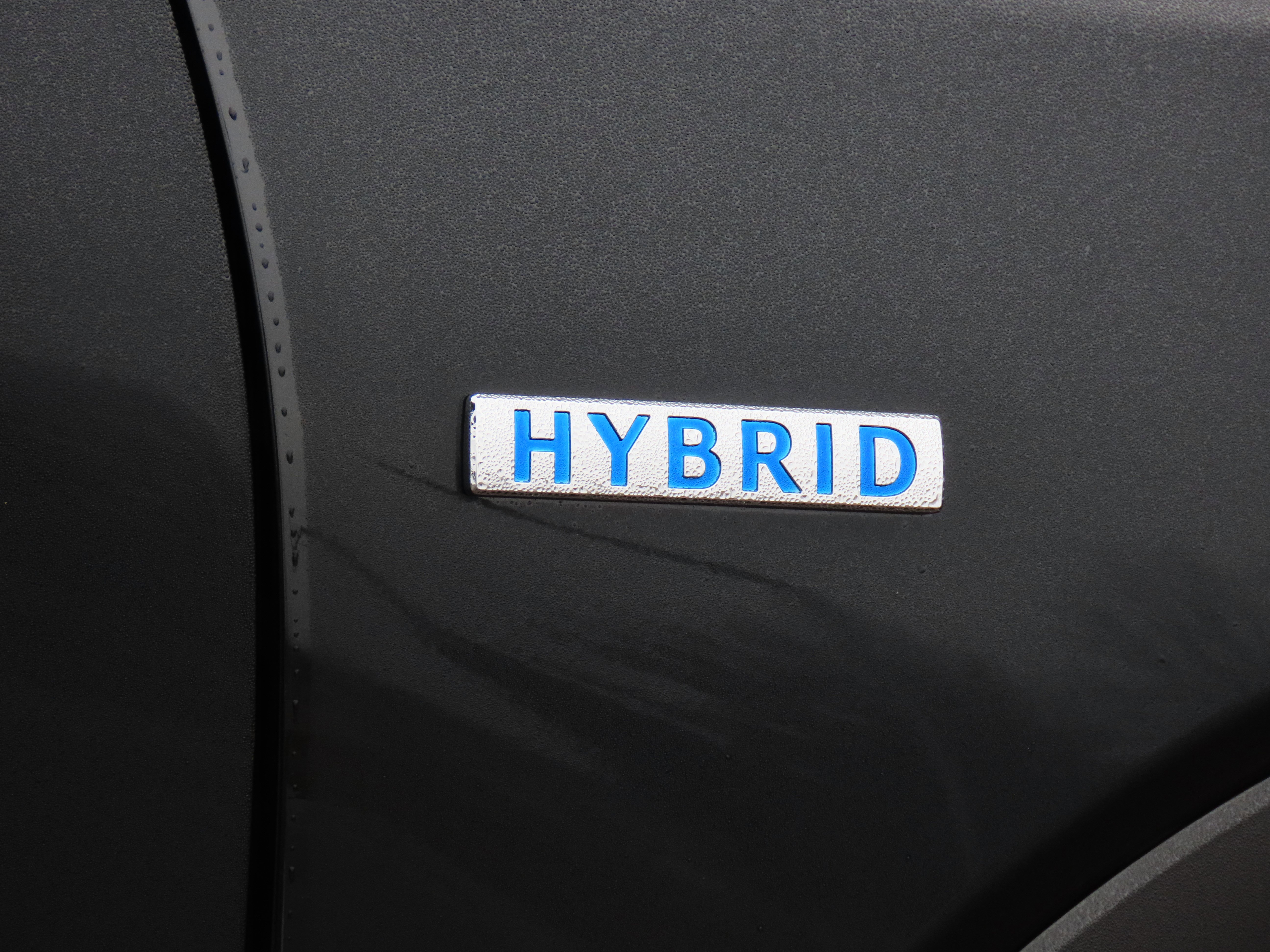 Used 2025 MAZDA CX-50 AWD 2.5 Hybrid w/ Premium Pkg image 9