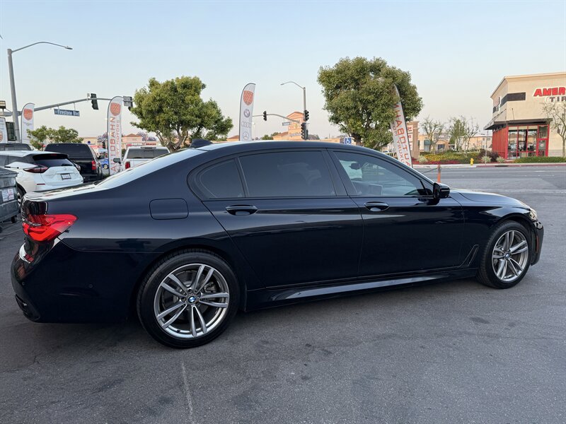 Used 2017 BMW 740i RWD image 13